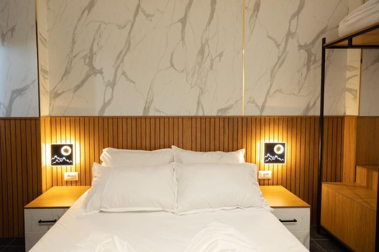Aglon Twin'S Hotel Vlora Kültér fotó